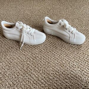 Women’s Maurices Platform Tennis Shoes